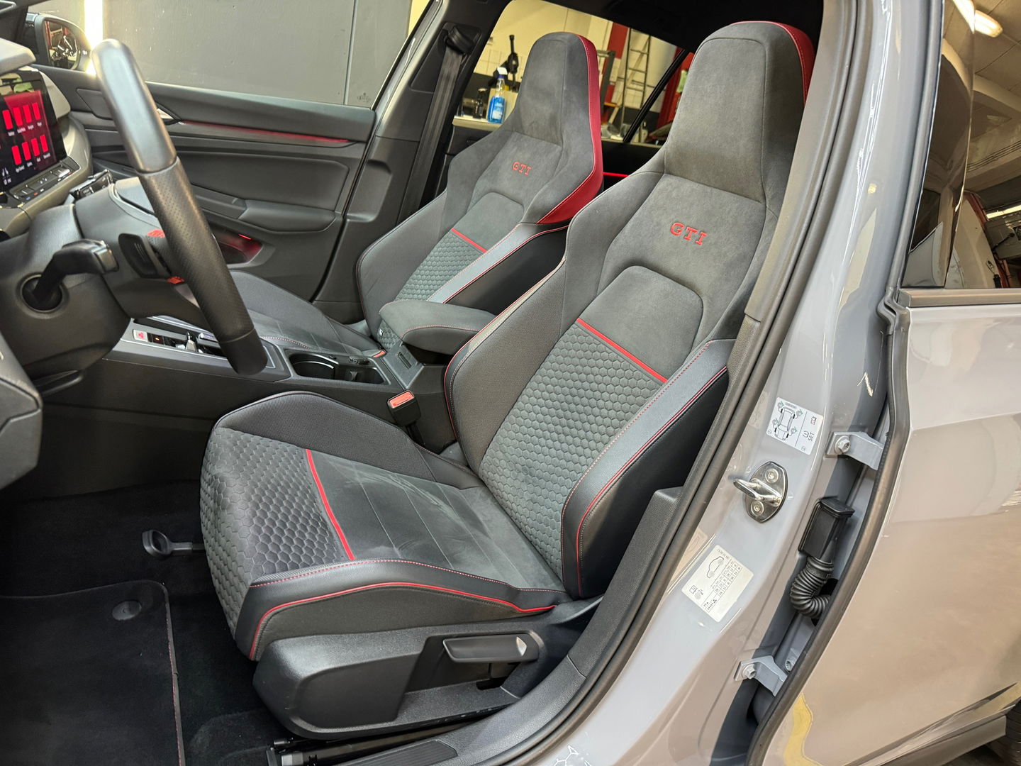 Volkswagen Golf 2.0 TSI GTI Clubsport 45 Jahre Pano|HuD|Akra