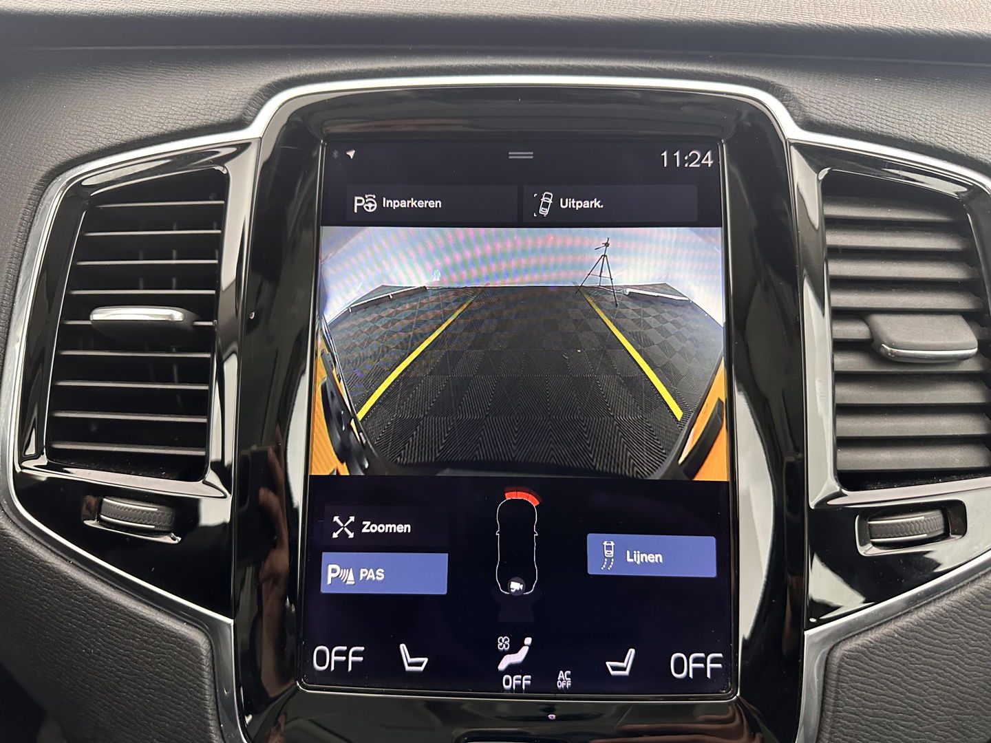 Volvo XC90 2.0 T8 Twin Engine AWD Inscription ( 7-Pers. ) (INCL-BTW)  Aut. *PANO | HEAD-UP | LUXURY-LEATHER | FULL-LED | MEMORY-PACK | DIGI-COCKPIT | CAMERA | HEATED/COOLED-COMFORTSEATS | LANE-ASSIST | CARPLAY | ECC | PDC | CRUISE | 20''ALU*