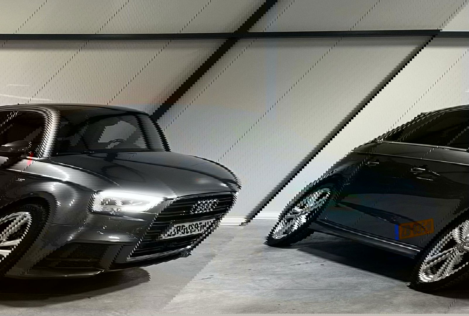 Audi A3 Sportback 35 TFSI 3X S-line Clima Navi PDC Stoelverw