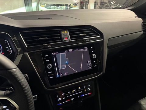 Volkswagen Tiguan 1.5 TSI R-Line PANO KEYLESS VOL'