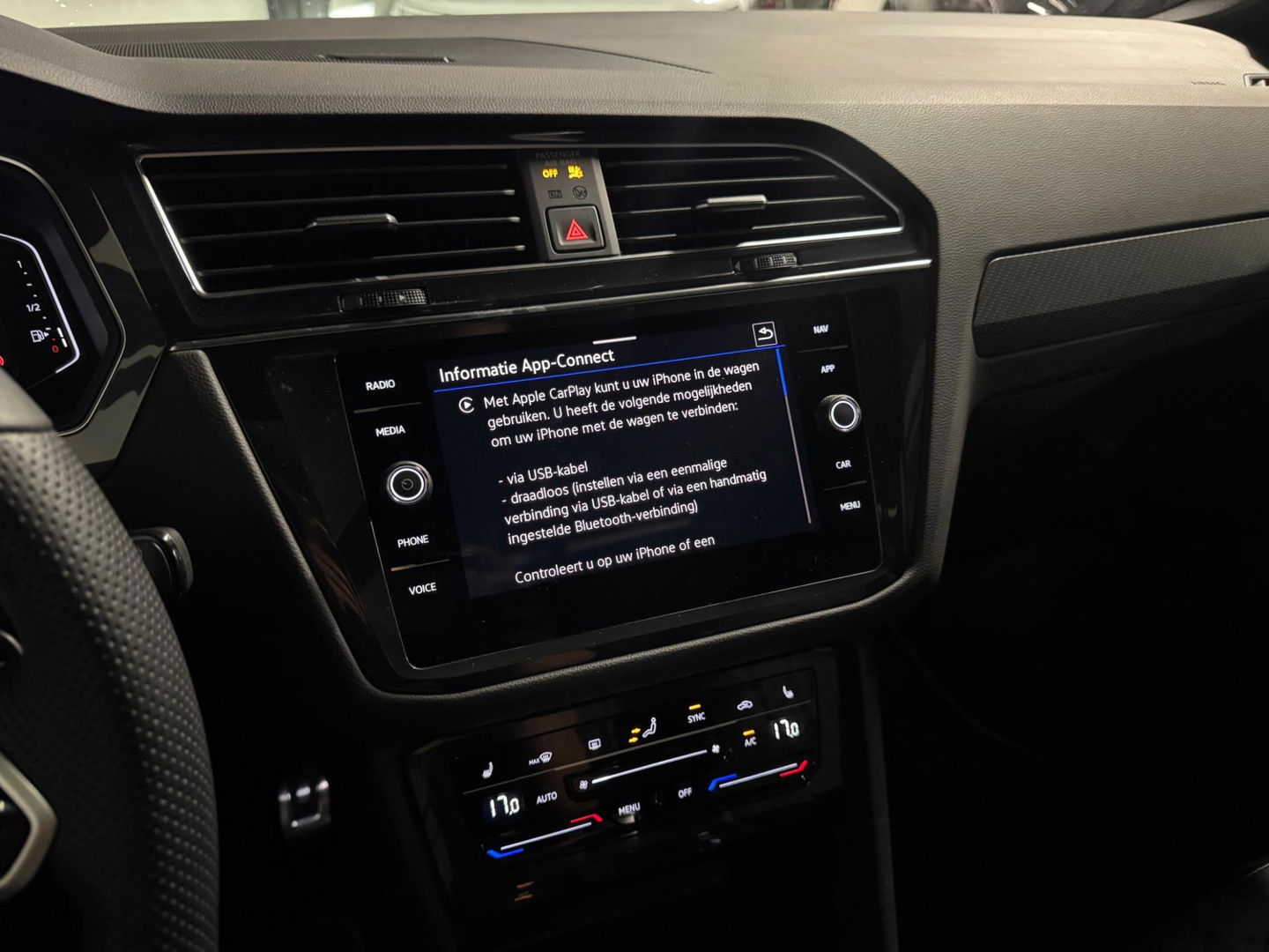 Volkswagen Tiguan 1.5 TSI R-Line PANO KEYLESS VOL'