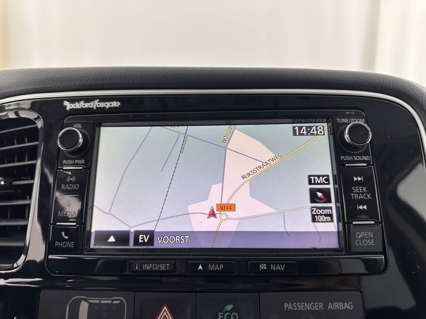 Mitsubishi Outlander 2.0 PHEV Executive Edition Aut.  *LEATHER-MICROFIBRE | NAVI-FULLMAP | KEYLESS | CAMERA | HEATED-COMFORTSEATS | ECC | PDC | CRUISE | 18''ALU | TOWBAR*