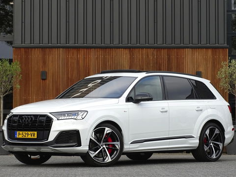 Audi Q7 60 TFSIe Competition 462PK / B&O / Laser / Nachtzicht / Massage