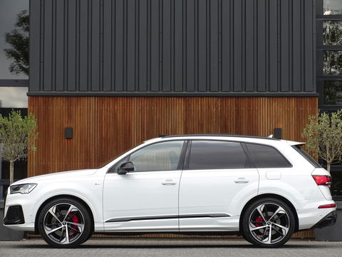 Audi Q7 60 TFSIe Competition 462PK / B&O / Laser / Nachtzicht / Massage