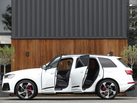 Audi Q7 60 TFSIe Competition 462PK / B&O / Laser / Nachtzicht / Massage