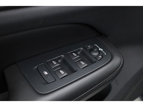 Volvo V60 T6 Recharge Insciption Expression | Long Range | Navi | Stoel- Stuurverw. | Camera |