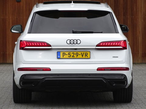 Audi Q7 60 TFSIe Competition 462PK / B&O / Laser / Nachtzicht / Massage