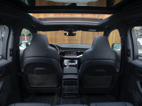 Audi Q7 60 TFSIe Competition 462PK / B&O / Laser / Nachtzicht / Massage