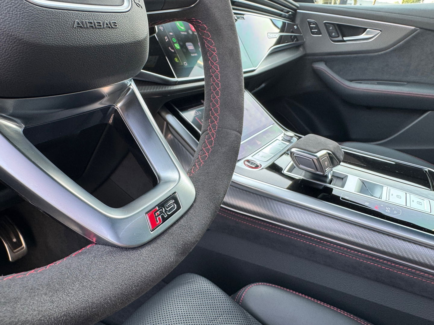 Audi RSQ8 4.0 TFSI Quattro|Pano|Massage|B&O|Head-Up|Memory|Luchtvering|Camera|Leder|600PK
