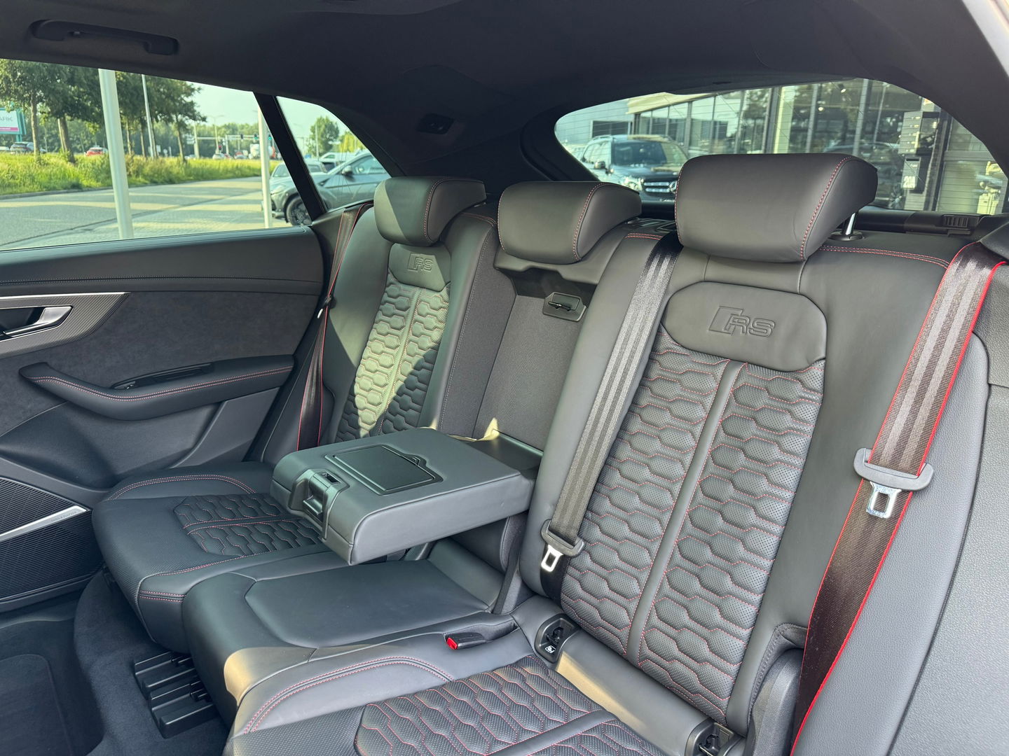 Audi RSQ8 4.0 TFSI Quattro|Pano|Massage|B&O|Head-Up|Memory|Luchtvering|Camera|Leder|600PK