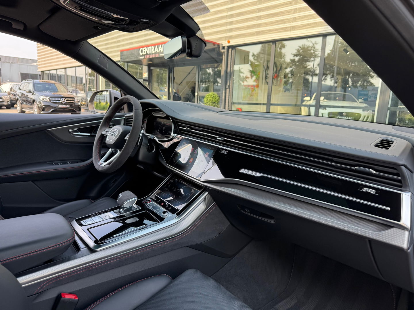 Audi RSQ8 4.0 TFSI Quattro|Pano|Massage|B&O|Head-Up|Memory|Luchtvering|Camera|Leder|600PK