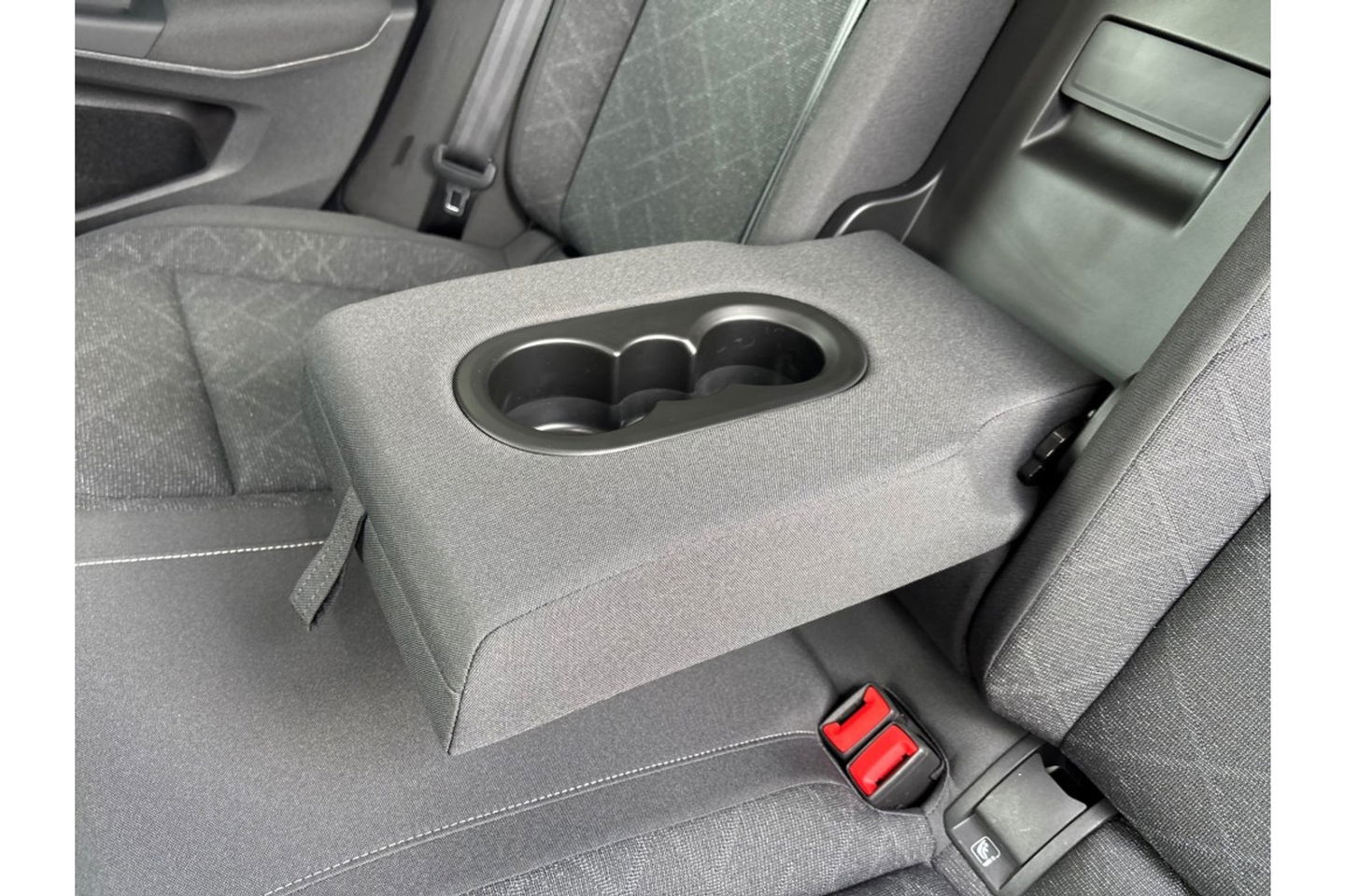 Volkswagen Golf 1.5 TSI STYLE PLUS AIRCO NAVI LMV PDC WINTERPACK