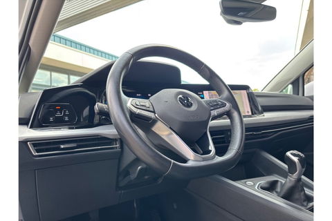 Volkswagen Golf 1.5 TSI STYLE PLUS AIRCO NAVI LMV PDC WINTERPACK