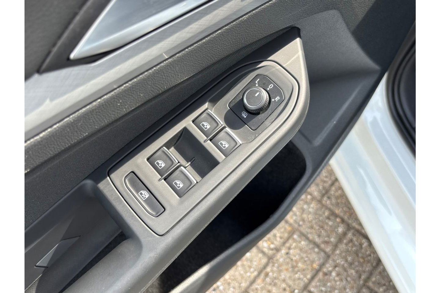 Volkswagen Golf 1.5 TSI STYLE PLUS AIRCO NAVI LMV PDC WINTERPACK