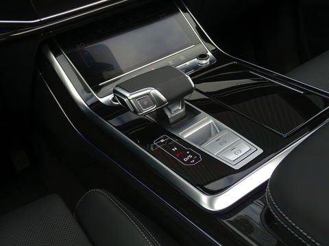 Audi Q7 60 TFSIe Competition 462PK / B&O / Laser / Nachtzicht / Massage