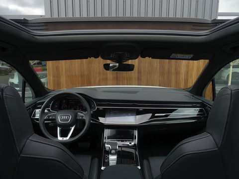 Audi Q7 60 TFSIe Competition 462PK / B&O / Laser / Nachtzicht / Massage