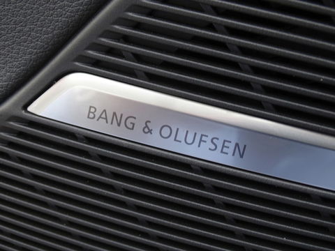 Audi Q7 60 TFSIe Competition 462PK / B&O / Laser / Nachtzicht / Massage