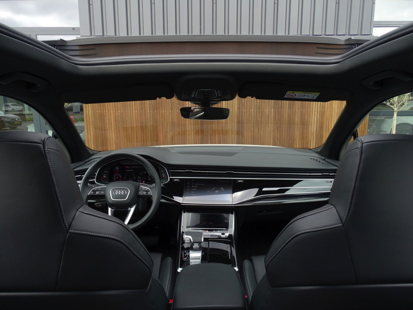 Audi Q7 60 TFSIe Competition 462PK / B&O / Laser / Nachtzicht / Massage