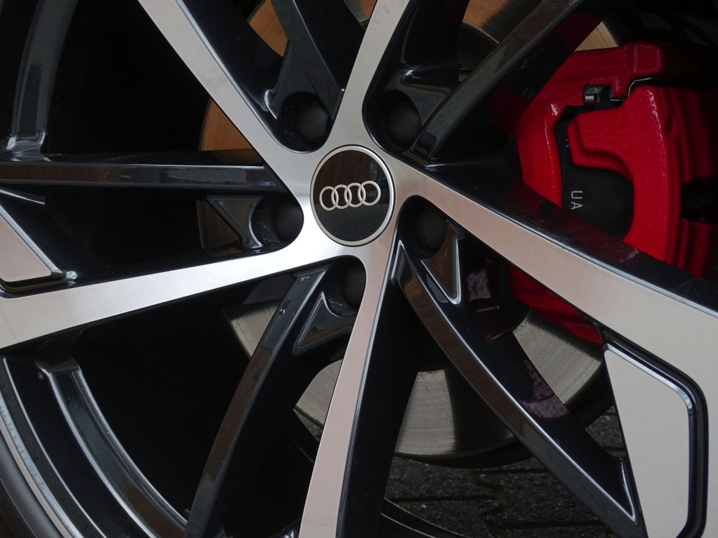 Audi Q7 60 TFSIe Competition 462PK / B&O / Laser / Nachtzicht / Massage
