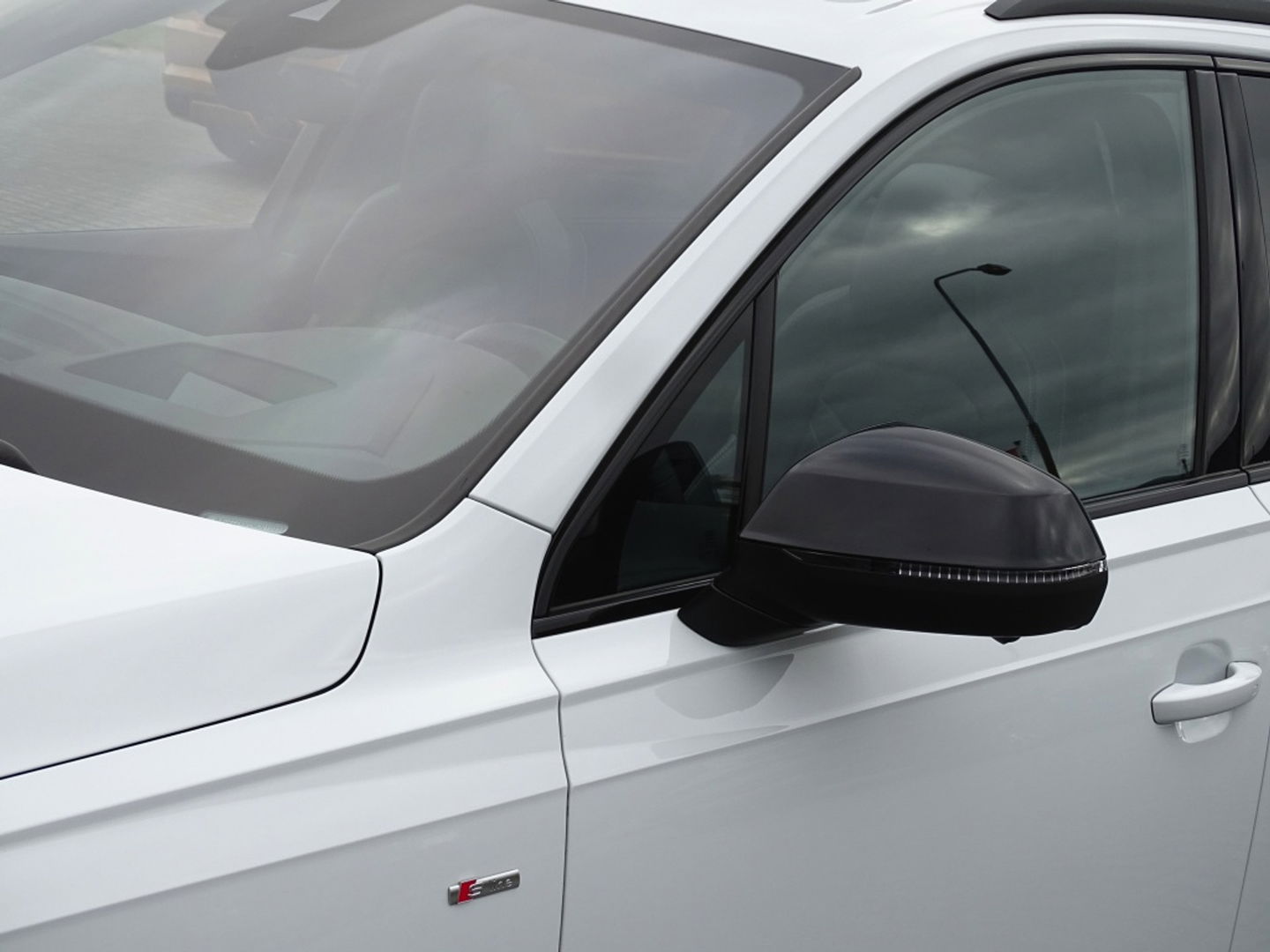 Audi Q7 60 TFSIe Competition 462PK / B&O / Laser / Nachtzicht / Massage