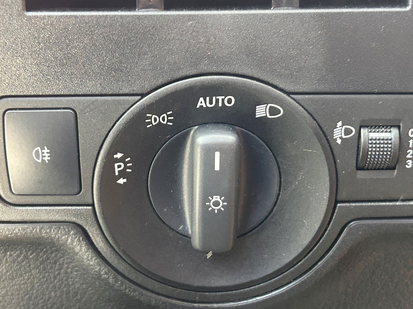 Mercedes-Benz Vito 114 CDI Lang DC LEDER | LUXE RADIO | LED