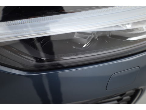 Volvo XC60 2.0 T8 Plug-in hybrid AWD Plus Dark | Pano | Standkachel | ACC | Blis | H&K  audio | Sportstoelen met mem. |