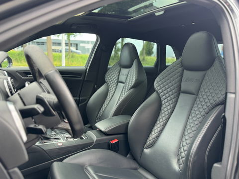 Audi RS3 Sportback 2.5 TFSI Quattro|Pano|B&O|Schaalstoelen|Camera|ACC|NL-Auto|Keyless|Leder|367PK