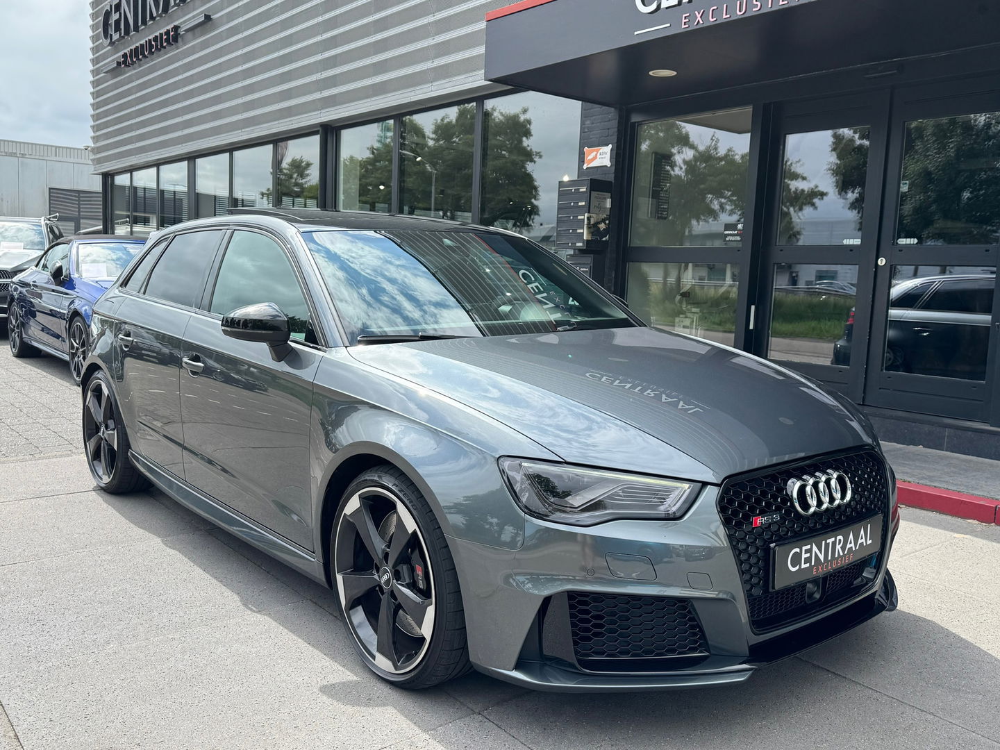Audi RS3 Sportback 2.5 TFSI Quattro|Pano|B&O|Schaalstoelen|Camera|ACC|NL-Auto|Keyless|Leder|367PK