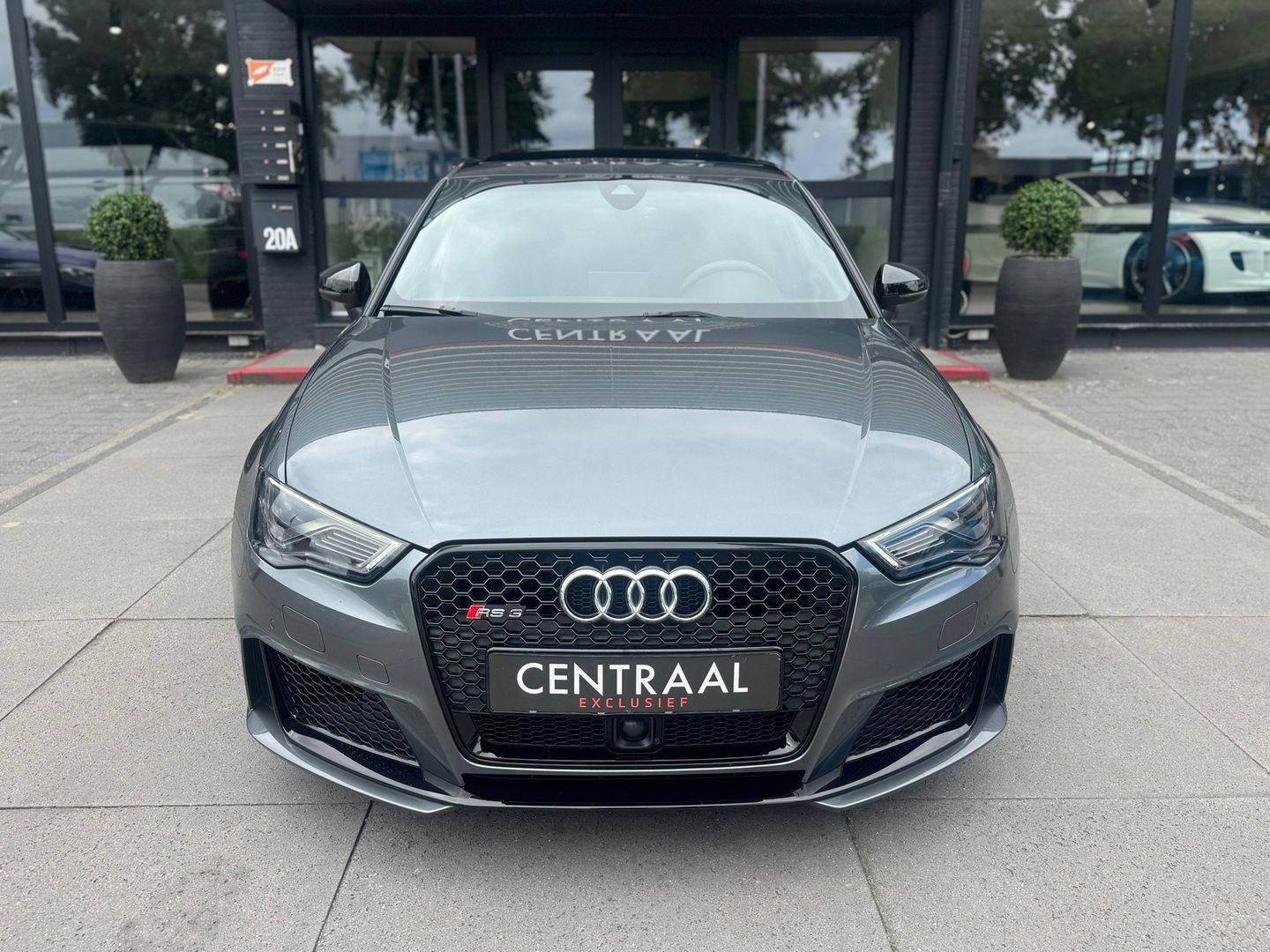 Audi RS3 Sportback 2.5 TFSI Quattro|Pano|B&O|Schaalstoelen|Camera|ACC|NL-Auto|Keyless|Leder|367PK