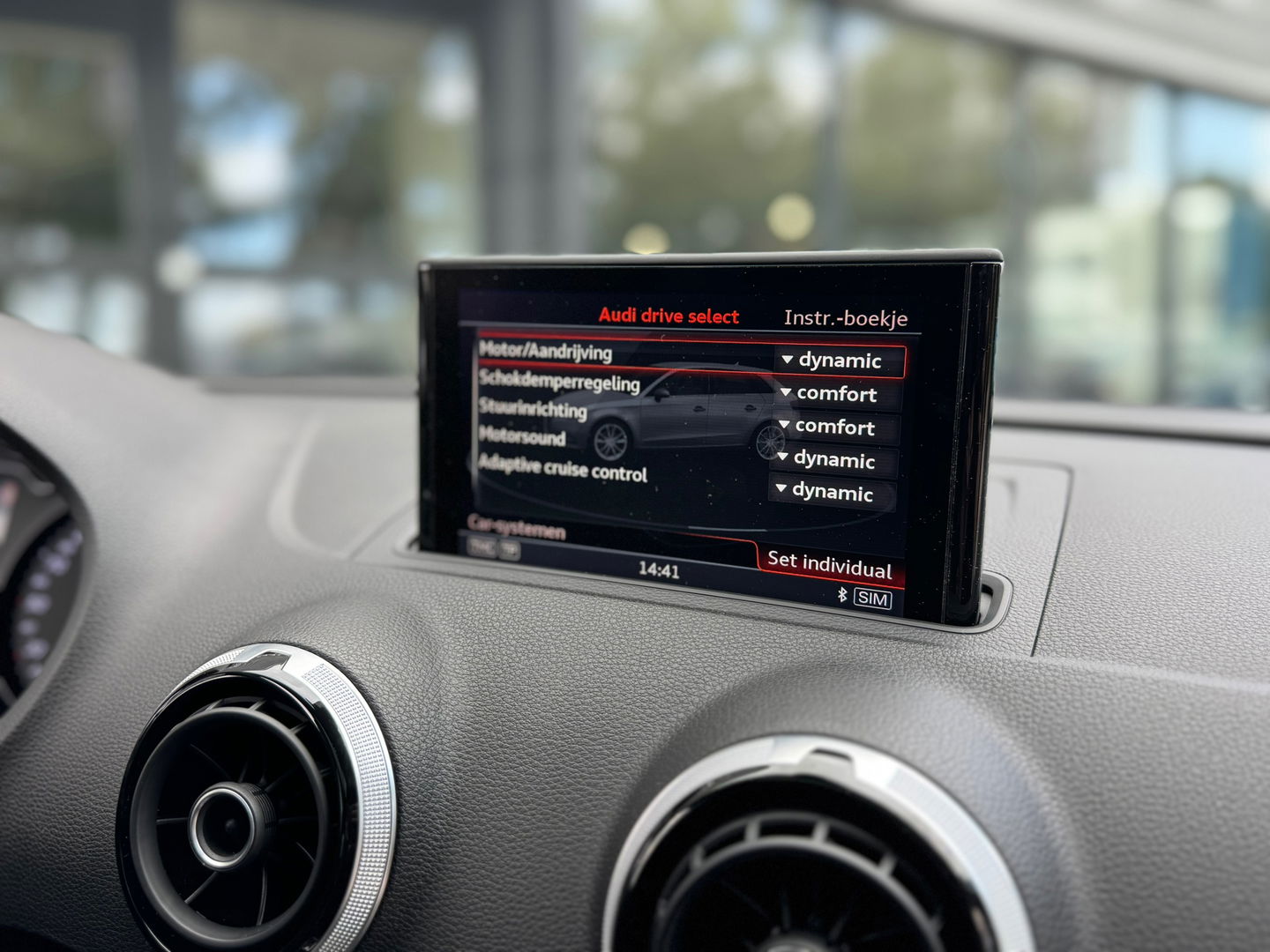 Audi RS3 Sportback 2.5 TFSI Quattro|Pano|B&O|Schaalstoelen|Camera|ACC|NL-Auto|Keyless|Leder|367PK