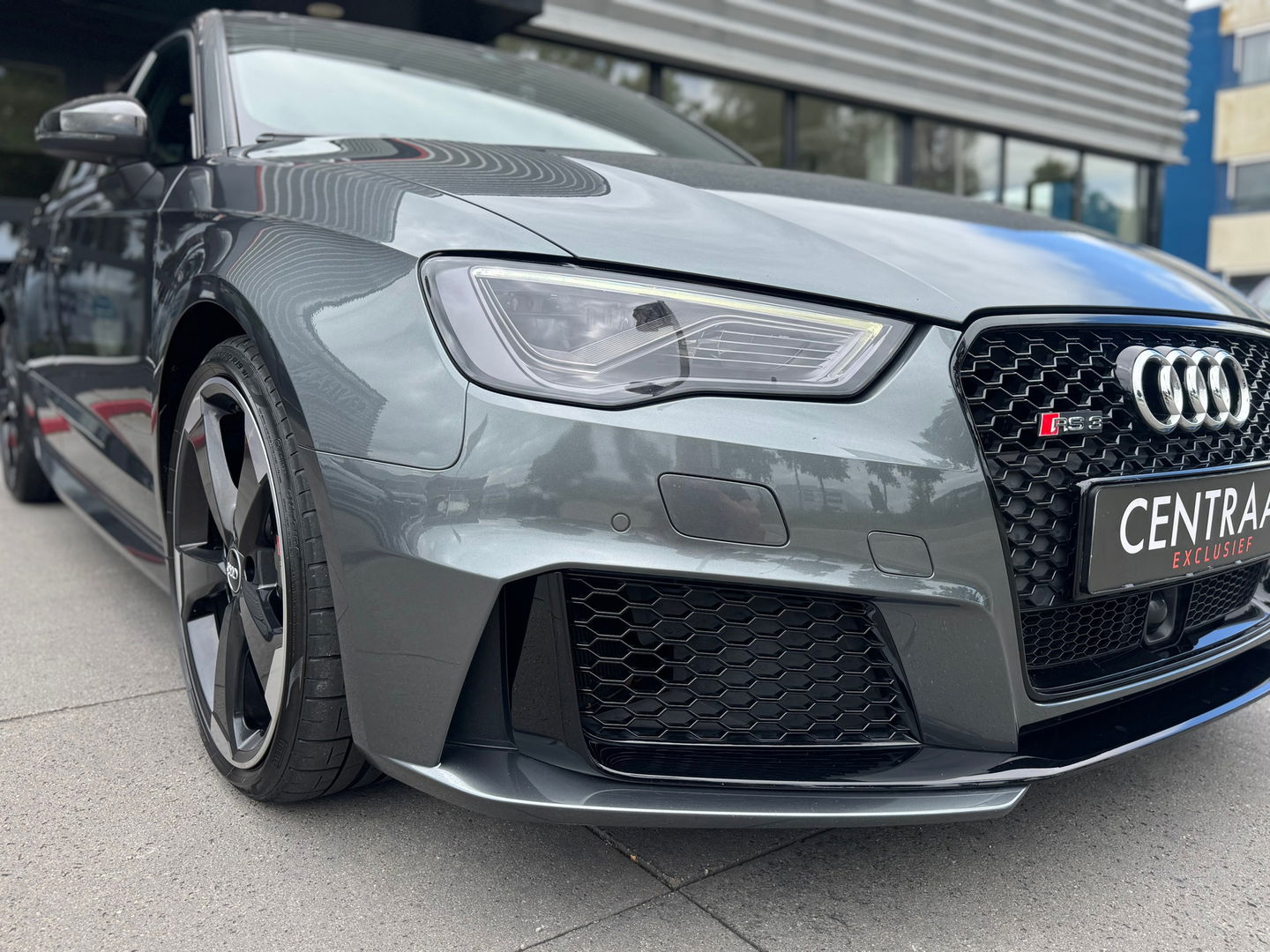 Audi RS3 Sportback 2.5 TFSI Quattro|Pano|B&O|Schaalstoelen|Camera|ACC|NL-Auto|Keyless|Leder|367PK