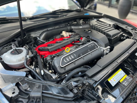 Audi RS3 Sportback 2.5 TFSI Quattro|Pano|B&O|Schaalstoelen|Camera|ACC|NL-Auto|Keyless|Leder|367PK