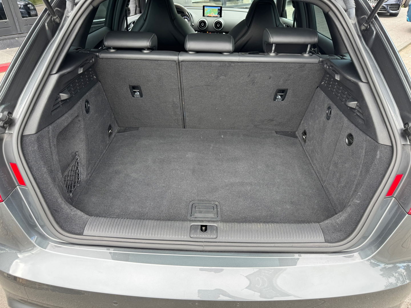 Audi RS3 Sportback 2.5 TFSI Quattro|Pano|B&O|Schaalstoelen|Camera|ACC|NL-Auto|Keyless|Leder|367PK