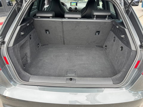 Audi RS3 Sportback 2.5 TFSI Quattro|Pano|B&O|Schaalstoelen|Camera|ACC|NL-Auto|Keyless|Leder|367PK