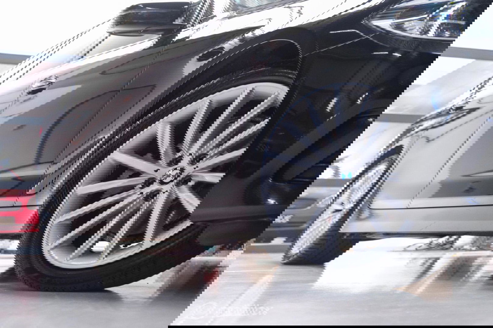 BMW 5 Serie Touring 520d High Executive | HUD | Stoelkoeling | Adaptive onderstel | Panorama | Nappa leder | Extended leather | volle auto |