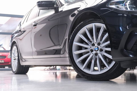 BMW 5 Serie Touring 520d High Executive | HUD | Stoelkoeling | Adaptive onderstel | Panorama | Nappa leder | Extended leather | volle auto |