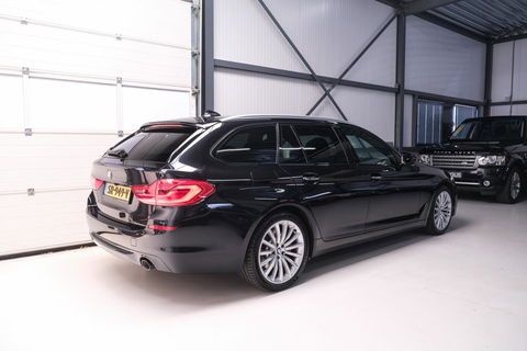 BMW 5 Serie Touring 520d High Executive | HUD | Stoelkoeling | Adaptive onderstel | Panorama | Nappa leder | Extended leather | volle auto |