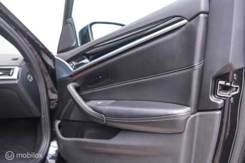 BMW 5 Serie Touring 520d High Executive | HUD | Stoelkoeling | Adaptive onderstel | Panorama | Nappa leder | Extended leather | volle auto |