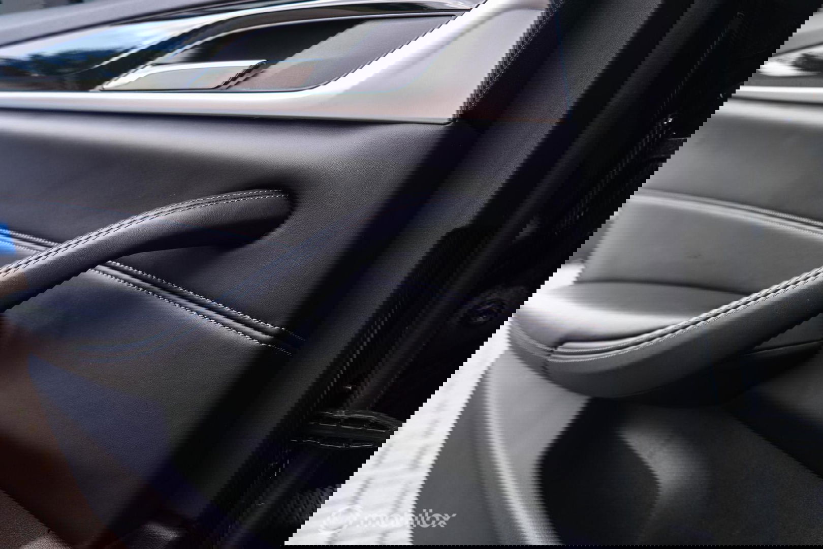 BMW 5 Serie Touring 520d High Executive | HUD | Stoelkoeling | Adaptive onderstel | Panorama | Nappa leder | Extended leather | volle auto |