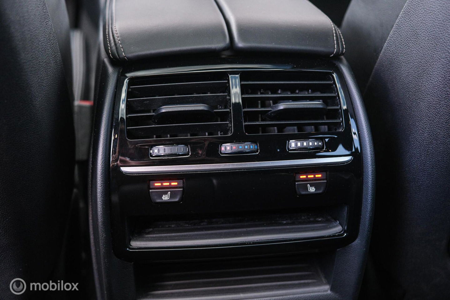 BMW 5 Serie Touring 520d High Executive | HUD | Stoelkoeling | Adaptive onderstel | Panorama | Nappa leder | Extended leather | volle auto |