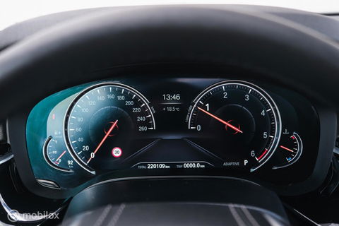 BMW 5 Serie Touring 520d High Executive | HUD | Stoelkoeling | Adaptive onderstel | Panorama | Nappa leder | Extended leather | volle auto |