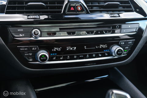 BMW 5 Serie Touring 520d High Executive | HUD | Stoelkoeling | Adaptive onderstel | Panorama | Nappa leder | Extended leather | volle auto |