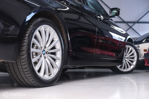BMW 5 Serie Touring 520d High Executive | HUD | Stoelkoeling | Adaptive onderstel | Panorama | Nappa leder | Extended leather | volle auto |