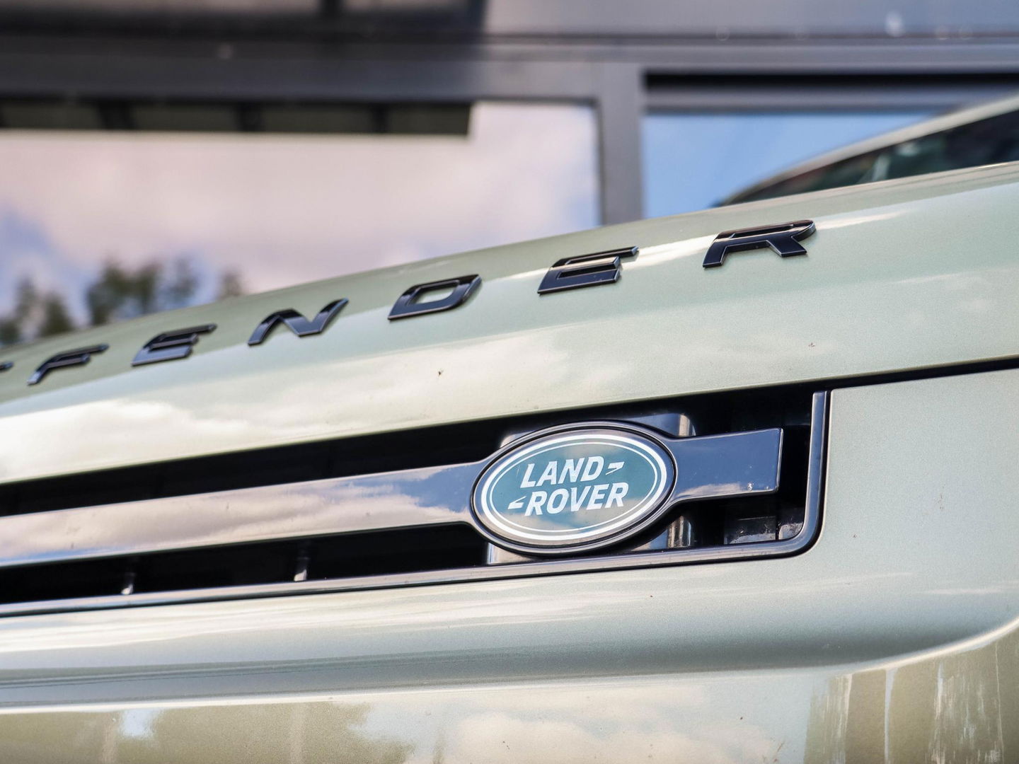 Land Rover Defender Hard Top 3.0 D200 90 X-Dynamic SE | Luchtvering | Trekhaak | 41.000 km!
