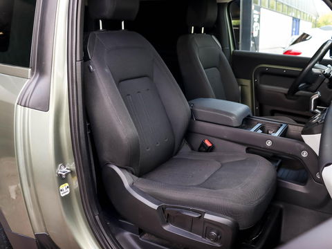 Land Rover Defender Hard Top 3.0 D200 90 X-Dynamic SE | Luchtvering | Trekhaak | 41.000 km!