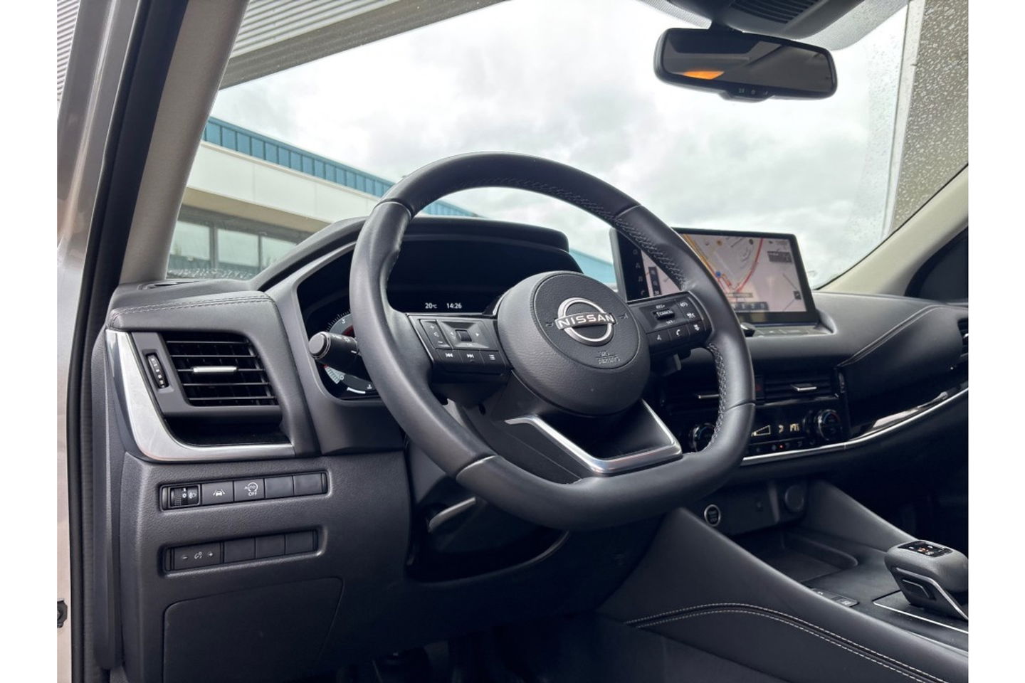 Nissan QASHQAI 1.3 MHEV X N-CONNECTA AUTOMAAT WIDESCREEN LMV CAMERA360GR