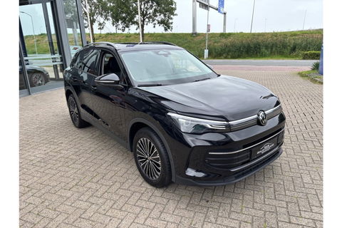 Volkswagen Tiguan 1.5 ETSI AUTOMAAT BUSINESS NAVI LMV VIRTUALCOCKPIT