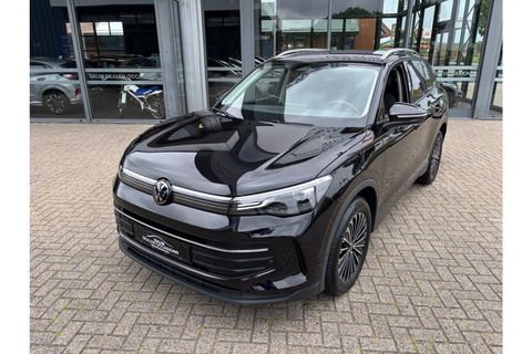 Volkswagen Tiguan 1.5 ETSI AUTOMAAT BUSINESS NAVI LMV VIRTUALCOCKPIT