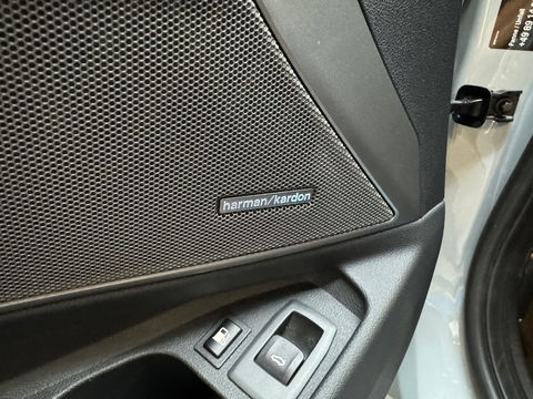BMW 3 Serie Touring 330e M Sport Pano|H/K|HuD|Memory|Laser