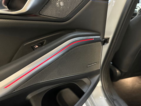 BMW 3 Serie Touring 330e M Sport Pano|H/K|HuD|Memory|Laser